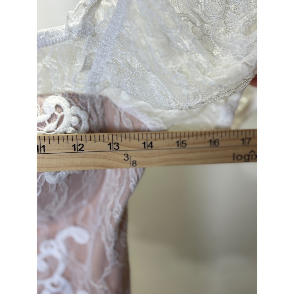 Blashe White Lace Puff Sleeve Bodysuit Pearl‎ Buttons Womens M - Picture 6 of 6